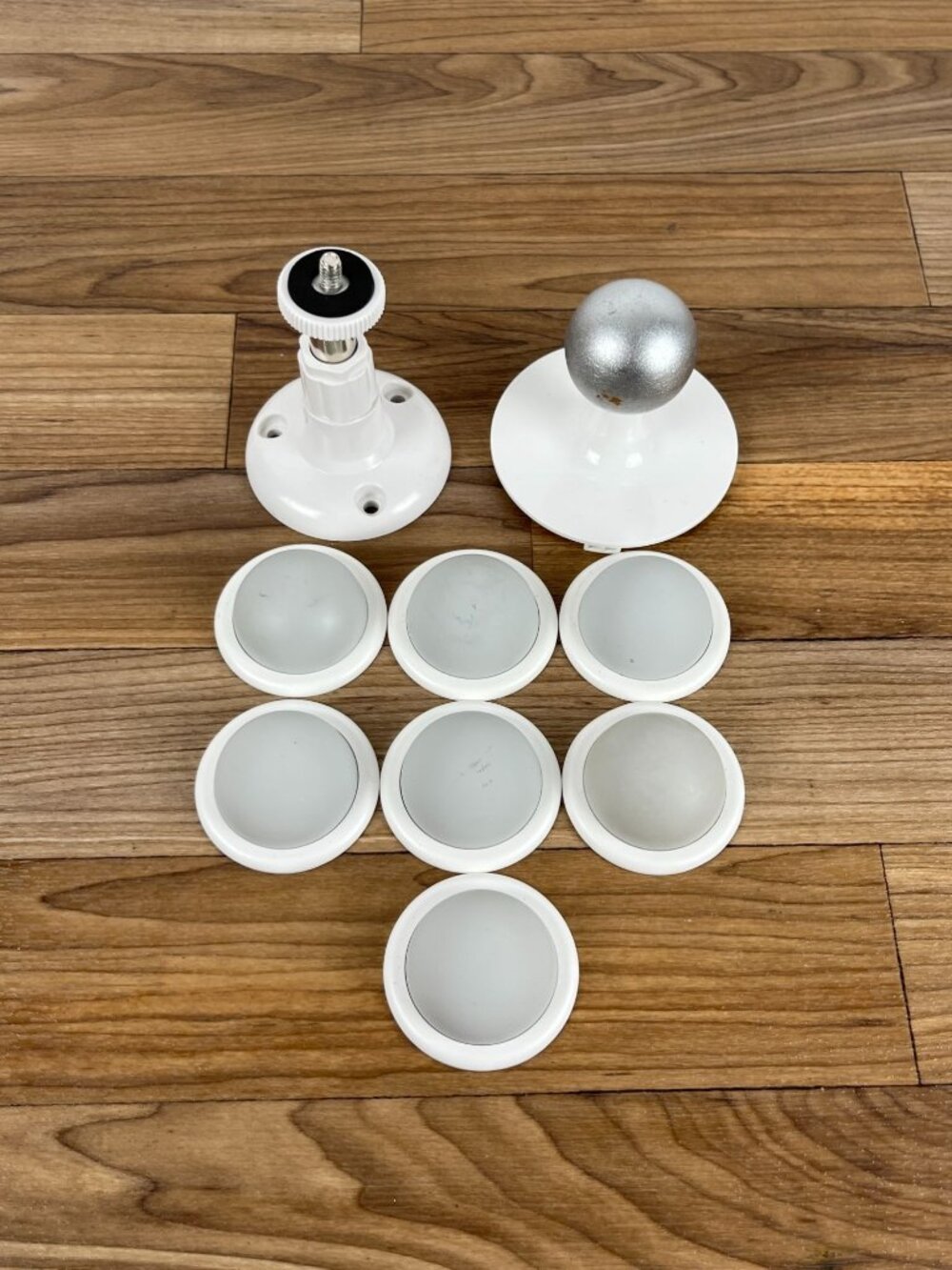 Genuine OEM Arlo Netgear Magnetic Wall Camera Mount  Arlo, Pro, Pro 2 (8 Pack)